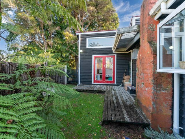 Singlee - Turangi Holiday Home - 1178364 - photo 1 