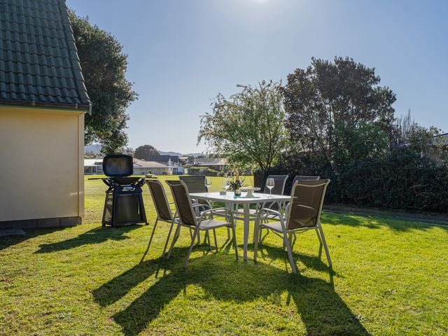Beachfront Landing - Pauanui Holiday Home - 1179474 - photo 3