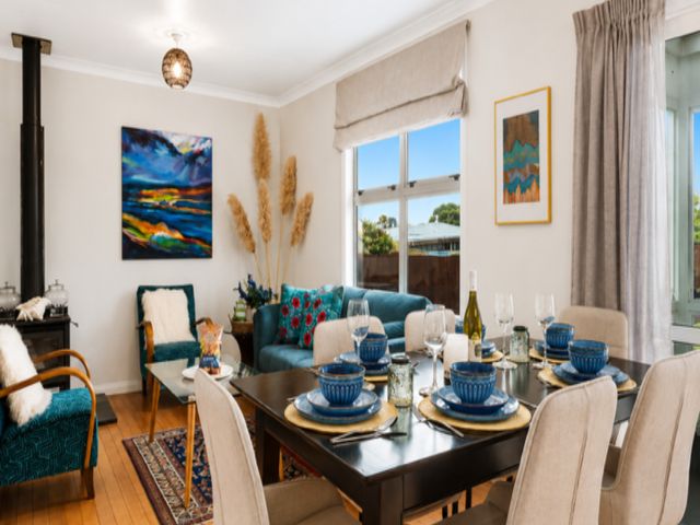 Coastal Haven Retreat - 4 Bedrooms - 1179859 - photo 3