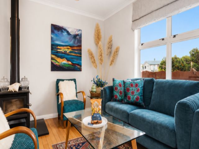 Coastal Haven Retreat - 4 Bedrooms - 1179859 - photo 4
