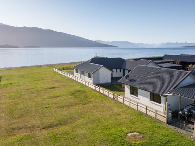 The Tranquil Edge - Te Anau Holiday Home - 1179862 - photo 5