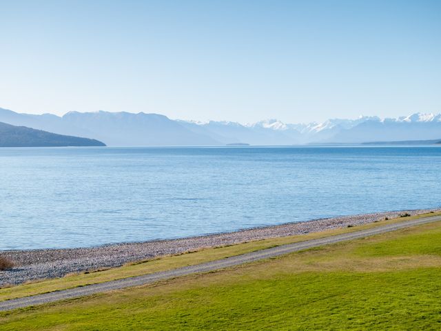 The Tranquil Edge - Te Anau Holiday Home - 1179862 - photo 4