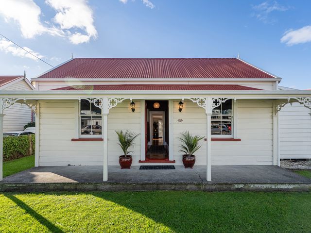 Creed Cottage - Whitianga Heritage Retreat - 1180393 - photo 1 