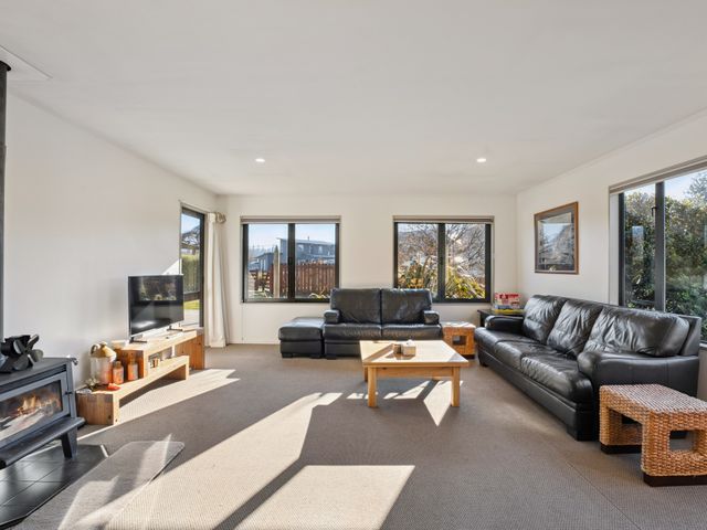 Vista Vale - Wanaka Holiday Home - 1181804 - photo 5