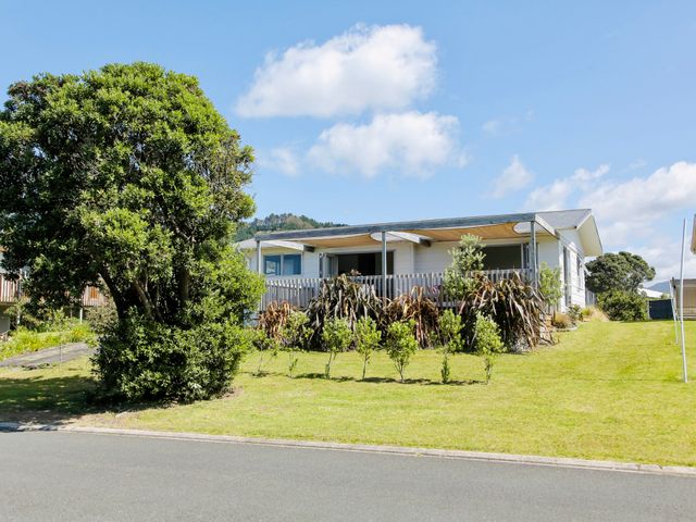Coastal Retreat - Whiritoa Holiday House - 1182486 - photo 3