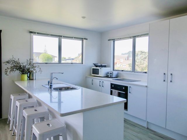 Coastal Retreat - Whiritoa Holiday House - 1182486 - photo 5