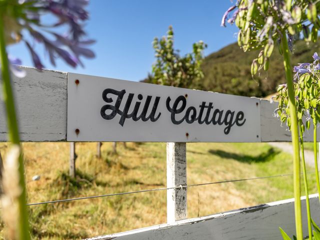 Hill Cottage - Featherston Holiday Home - 1182985 - photo 2
