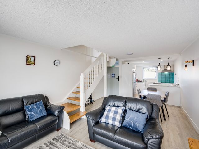 Sea-renity - Napier Holiday Home - 1183225 - photo 3