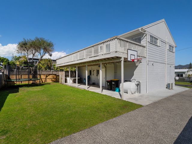 Beverley Beach - Whangamata Holiday Home - 1183392 - photo 4