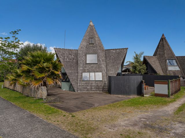 The Sorting Hat - Pauanui Holiday Home - 1183532 - photo 2