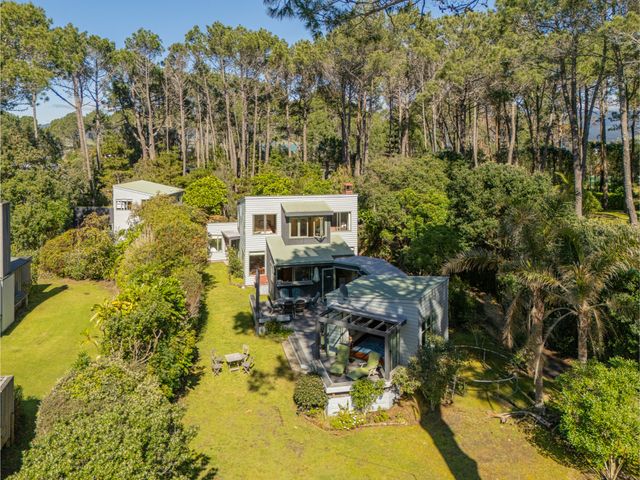 Pine Haven - Matarangi Holiday Home - 1183535 - photo 4