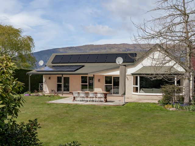 Alpine Meadow Haven - Wanaka Holiday Home - 1184345 - photo 4