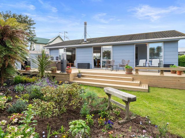 Hannahs Bay Haven - Rotorua Holiday Home - 1191100 - photo 4