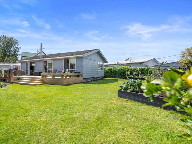 Hannahs Bay Haven - Rotorua Holiday Home - 1191100 - photo 2