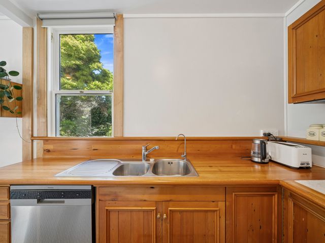 Bellbird House - Paekakariki Holiday Home - 1191288 - photo 5