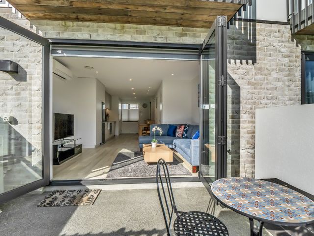 Cityscape Haven - Christchurch Holiday Apartment - 1192164 - photo 5