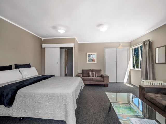 Lakepath Retreat - Lake Rotoiti Holiday Home - 1192475 - photo 4