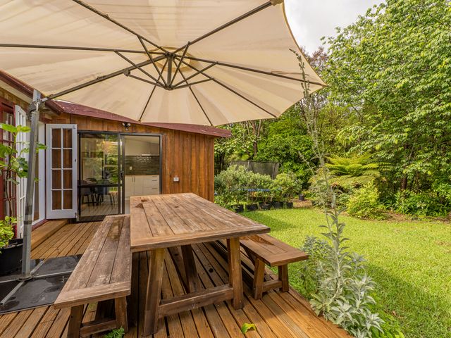 Stream-side Cottage - Driving Creek Coromandel - 1193172 - photo 4