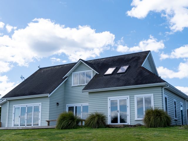 Sunlit Shores - Papamoa Holiday Homes - 1193850 - photo 1 