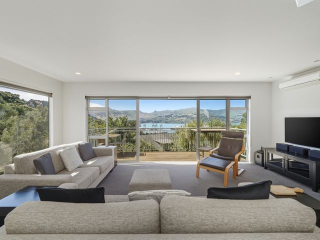 Harbour Crest Retreat - Lyttelton Holiday Home - 1193851 - photo 3