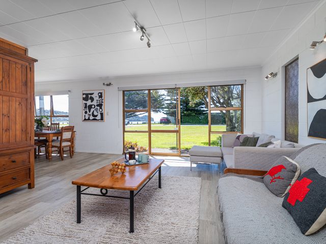 Ocean Whispers - Whitianga Holiday Home - 1194137 - photo 4