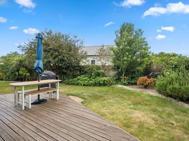 Sackville Sunshine - Martinborough Holiday Home - 1194440 - photo 2