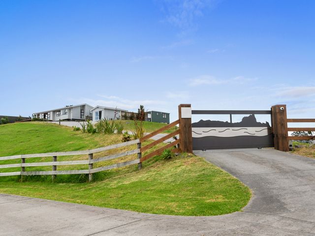 Mania Views - Waipu Holiday Home - 1194728 - photo 2