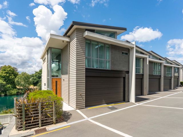 Riverlight Haven - Lake Taupo Holiday Home - 1197680 - photo 2