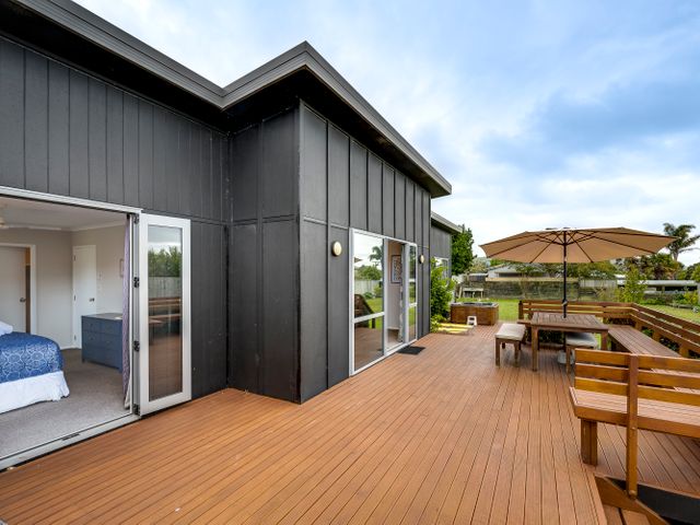 SeaRenity - Waimarama Holiday Home - 1198960 - photo 2