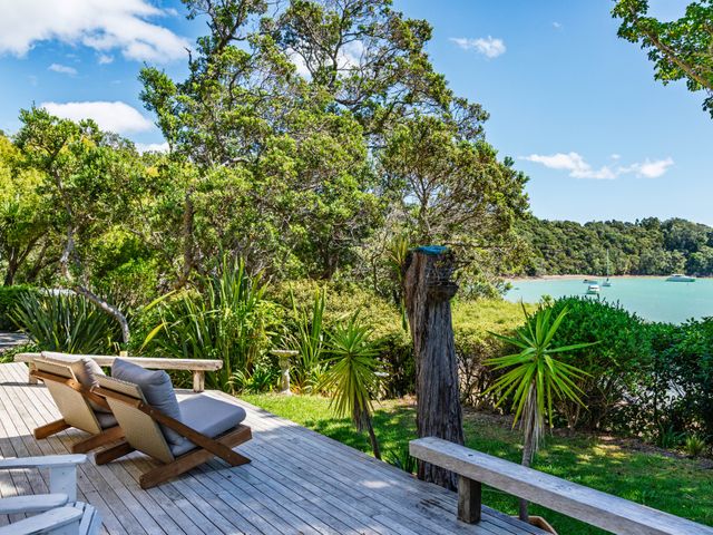 Te Uenga - Parekura Bay Holiday Home - 1199536 - photo 3