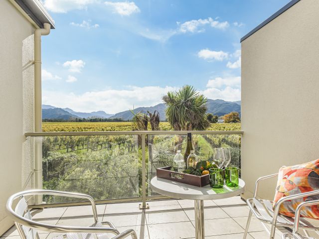 Vineyard View - Blenheim Holiday Home - 1203636 - photo 3