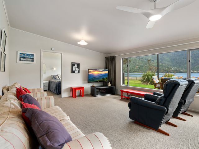 Sounds Serenity - Marlborough Sounds Holiday Home - 1204371 - photo 5