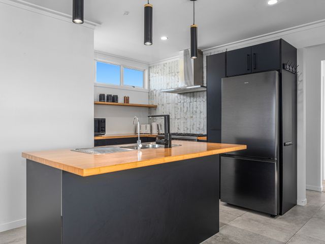 Ocean Breeze Escape - Ohope Holiday Home - 1204857 - photo 5
