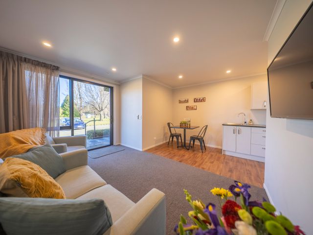 Dusky Mustering Unit - Te Anau Holiday Home - 1205261 - photo 2