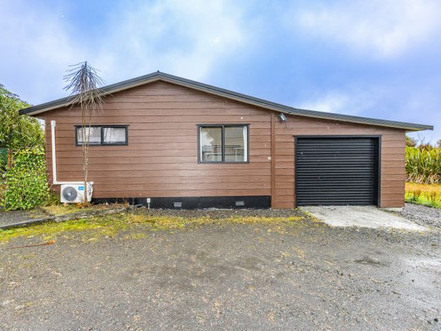 Snow Retreat - Waimarino Holiday Home - 1205404 - photo 1 