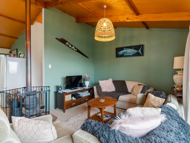 Hauraki Haven - Lake Taupo Holiday Home - 1205509 - photo 4