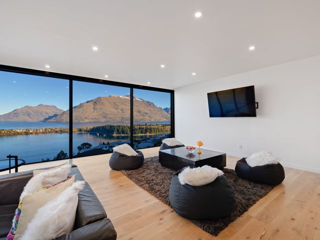 Southern Star Escape - Queenstown Holiday Villa - 1205687 - photo 2