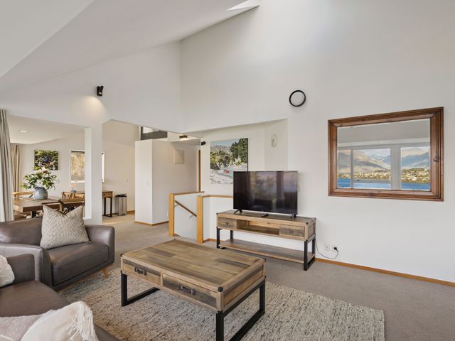 Alpine Horizon - Queenstown Holiday Home - 1205770 - photo 5