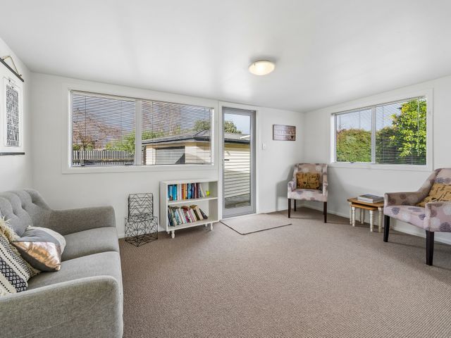 Sundown on Grove - Martinborough Holiday Home - 1205983 - photo 3