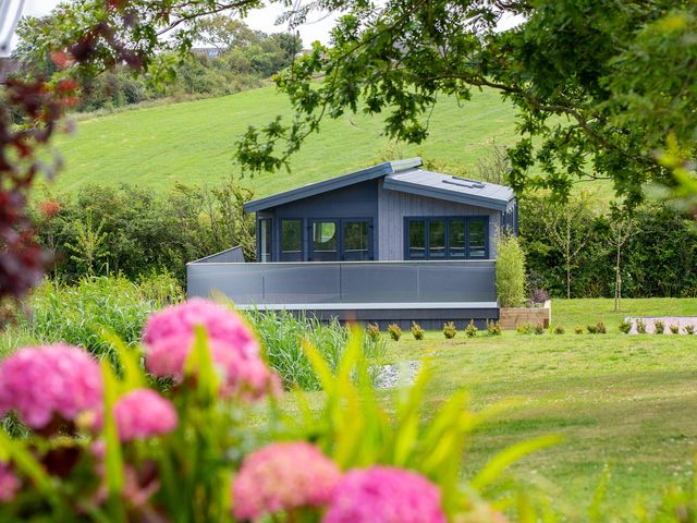 Hideaway Lodge