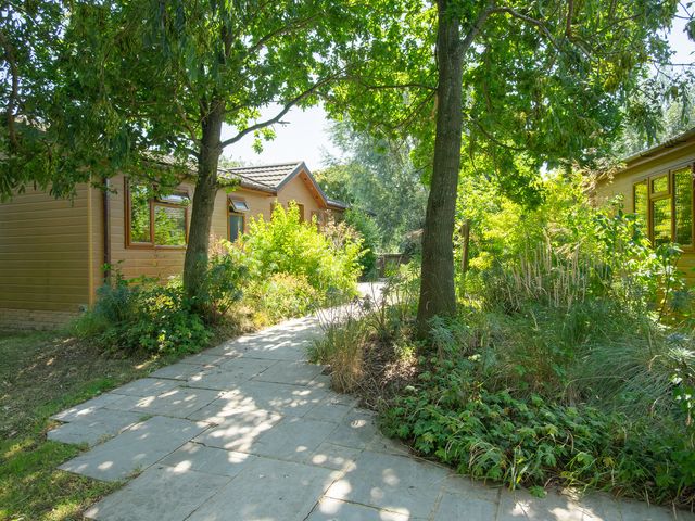 Welhams Meadow Lodges
