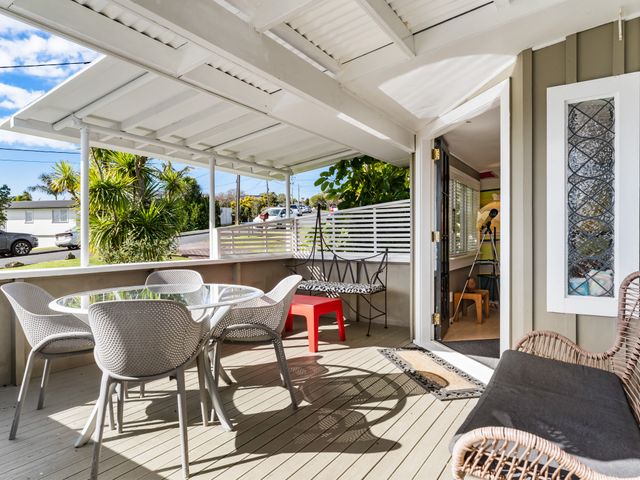 Rockstar Retreat - Auckland Holiday Home - 1209616 - photo 4