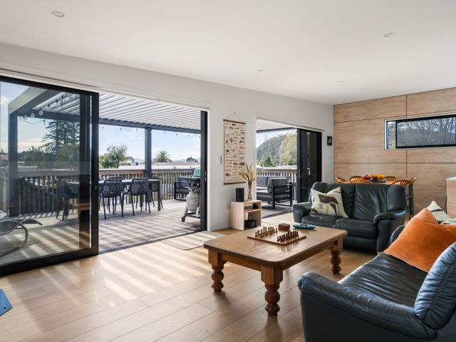 The Cove Escape - Cooks Beach Holiday Home - 1212339 - photo 3