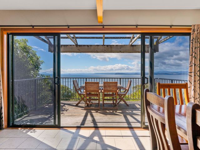 Fern View - Pukawa Bay Holiday Home - 1212637 - photo 2