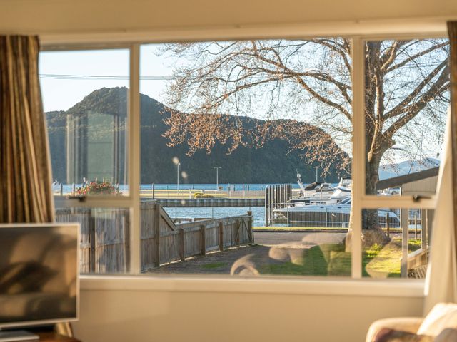 The Little Jetty - Motuoapa Holiday Home - 1212808 - photo 4