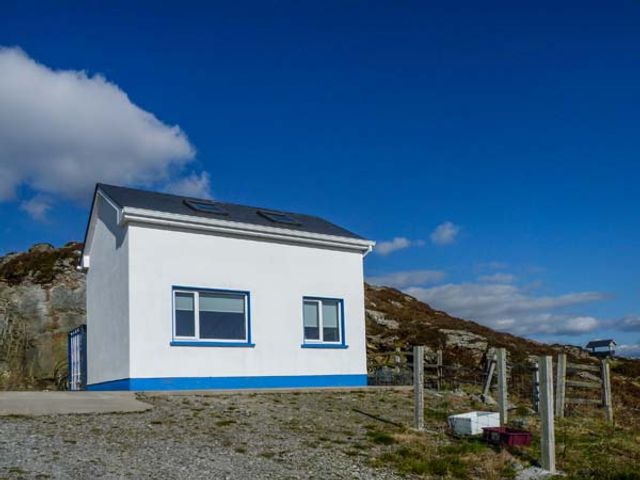 An Nead, Ireland