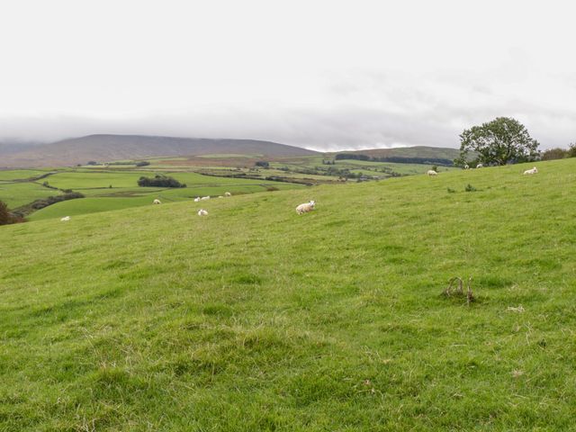 Y Bwthyn, Wales