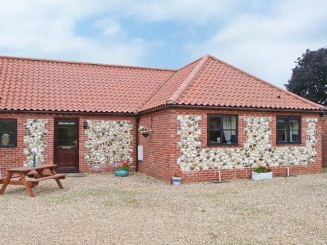 The Granary Cottage - 28910 - photo 1
