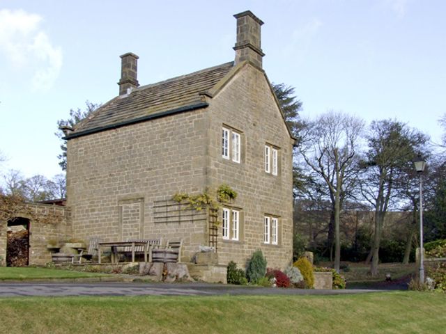 Underbank Hall Cottage, Peak District