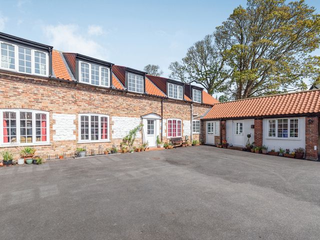 Bessingby Mews